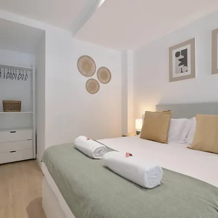 Romantic Suite Roig Arena N4 Virkin Suites Valencia Exterior photo