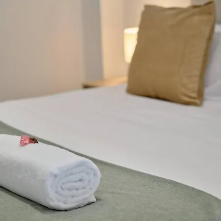 Romantic Suite Roig Arena N4 Virkin Suites Valencia Exterior photo