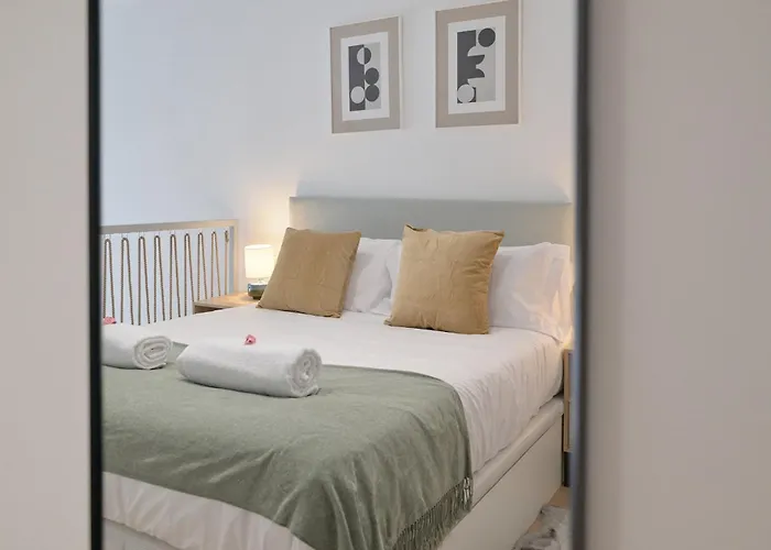 Romantic Suite Roig Arena N4 Virkin Suites