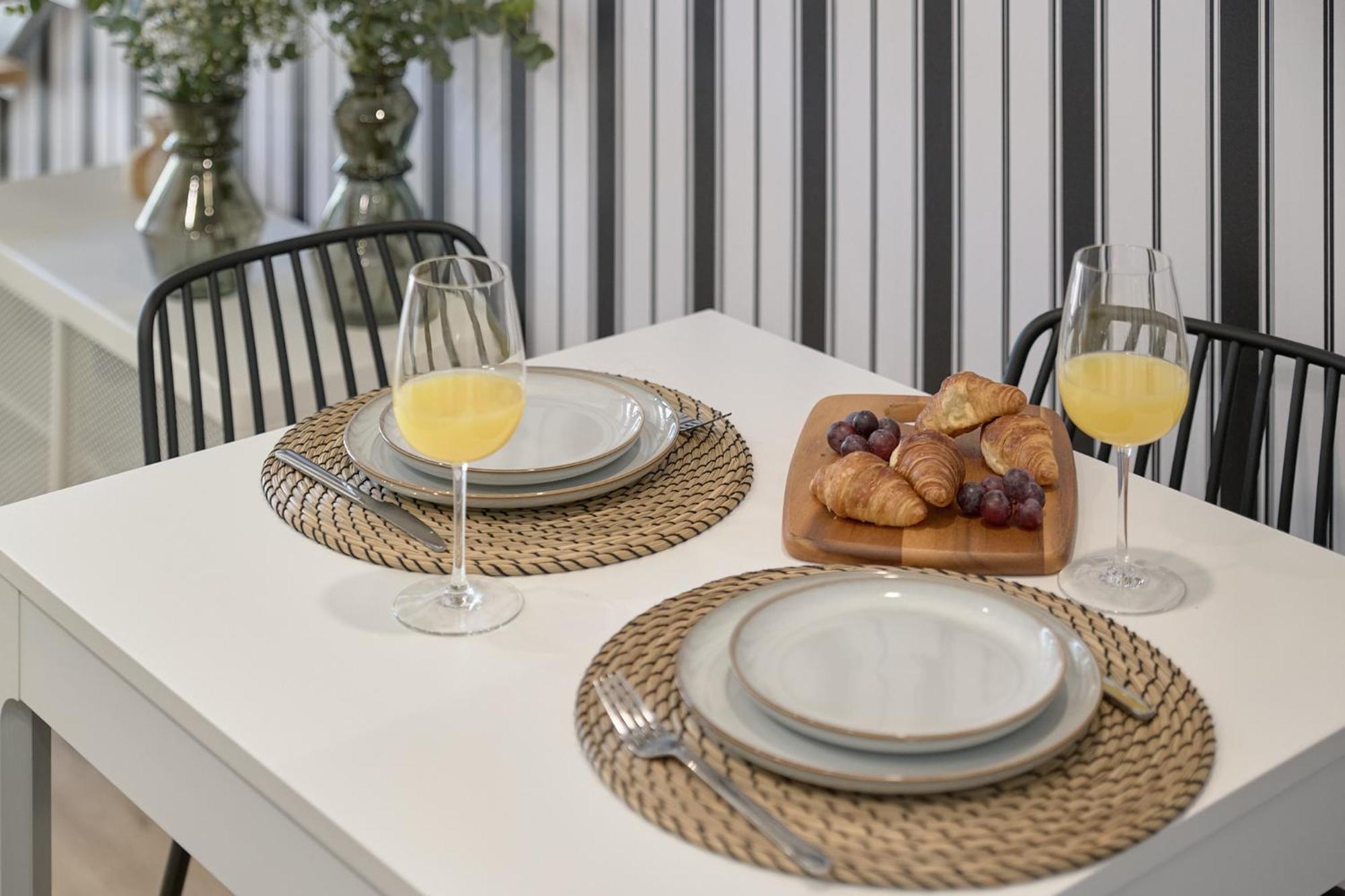 Apartment Romantic Roig Arena N4 By Virkin