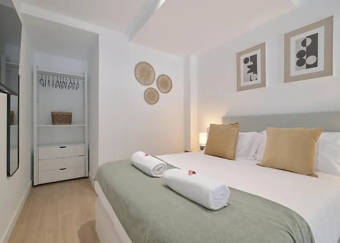 Romantic Suite Roig Arena N4 Virkin Suites